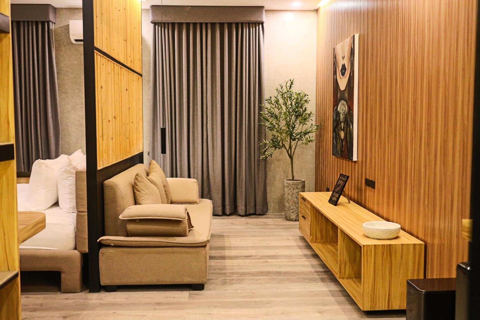 Azzurro Hotel อังเฮเลส ภายนอก รูปภาพ