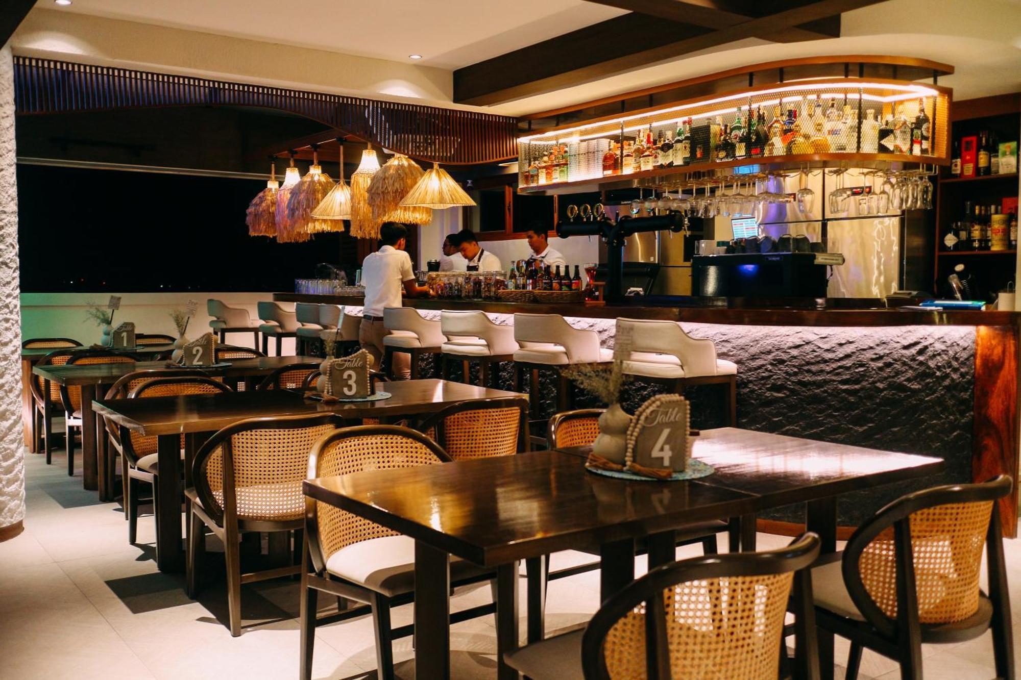 Azzurro Hotel อังเฮเลส ภายนอก รูปภาพ
